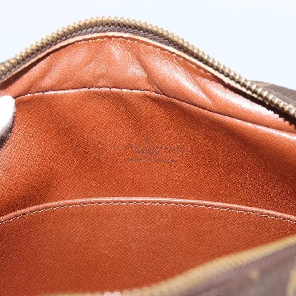 Louis Vuitton height width